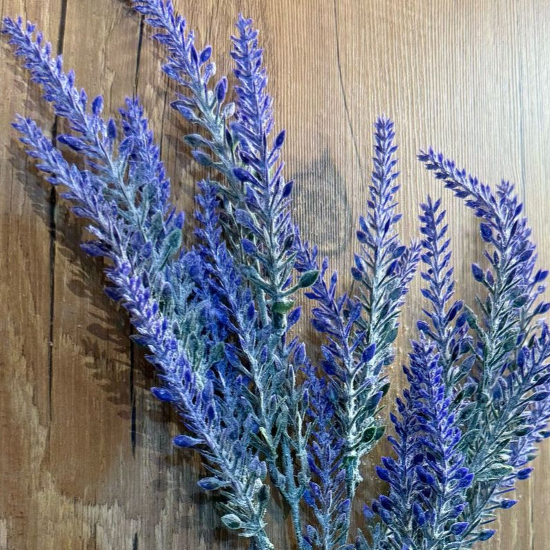 Buquê de lavanda flocado lilás