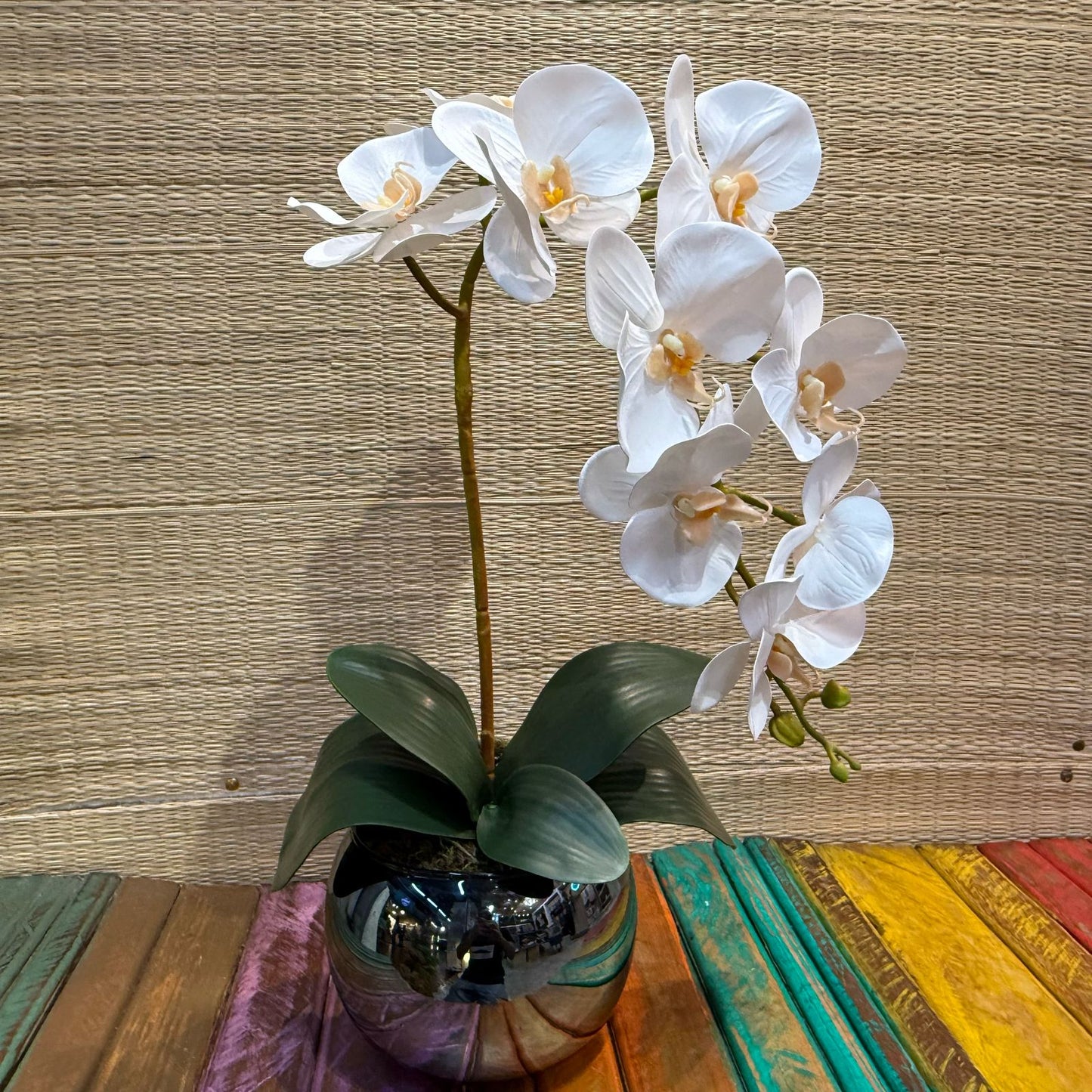 Arranjo de orquídea Toque real + vaso de vidro espelhado