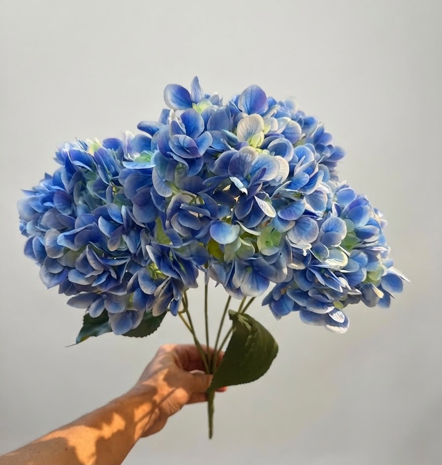 Buquê de Hortênsia Artificial X5 – 50 cm